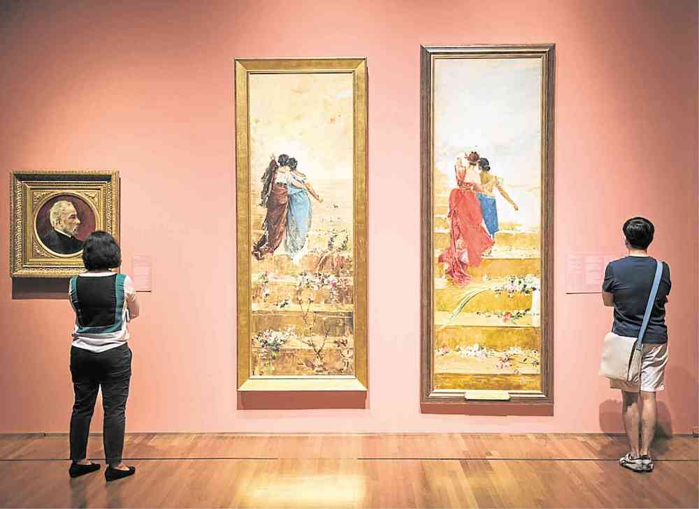 胡安·卢纳两个不同版本的《西班牙与菲律宾》，在新加坡国家画廊展出