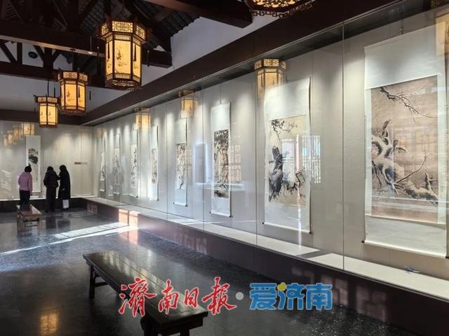 “薪传·鼎新——王雪涛花鸟画艺术展”在趵突泉公园王雪涛纪念馆启幕