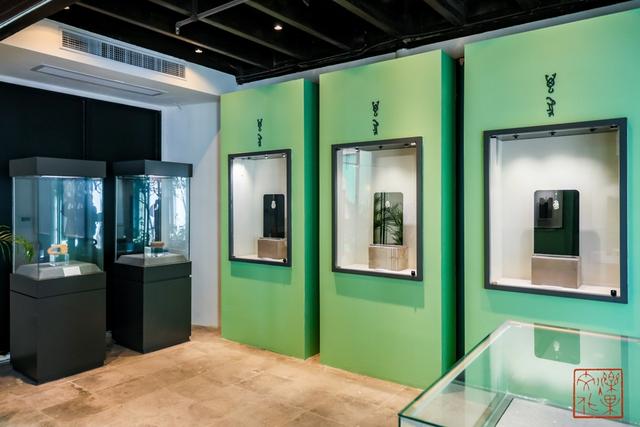 上海七宝老街迎来全新“乐”艺术空间，“乙巳·万象”中西蛇年文化艺术展开幕