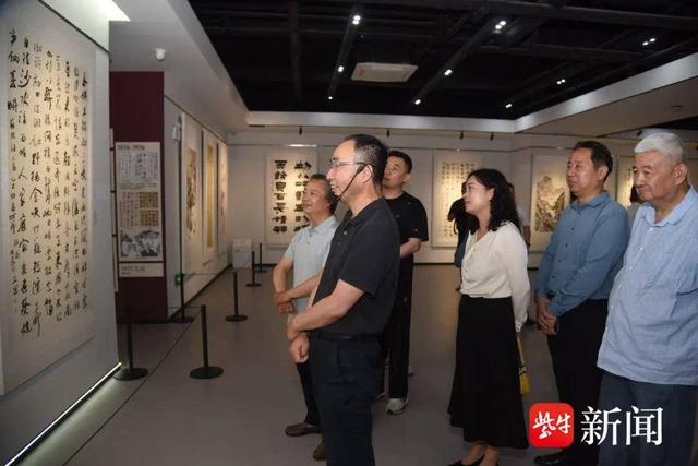江风淮韵滋养蓬勃生机，三地书画作品联展登陆江苏省文化馆