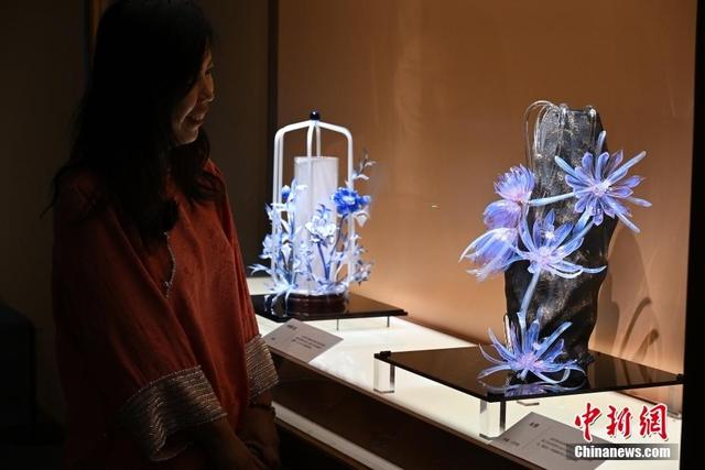 “琉光璃彩——淄博琉璃艺术展”在中国国家博物馆开幕