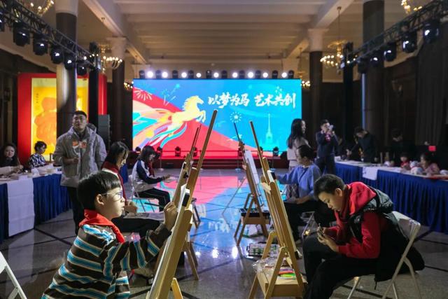 艺术跨年 全民共创 第十届中国北京国际美术双年展跨年活动在北京展览馆举办