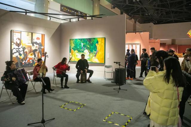 艺术跨年 全民共创 第十届中国北京国际美术双年展跨年活动在北京展览馆举办