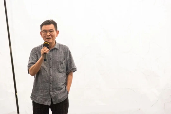 展览总顾问傅中望先生上台致辞