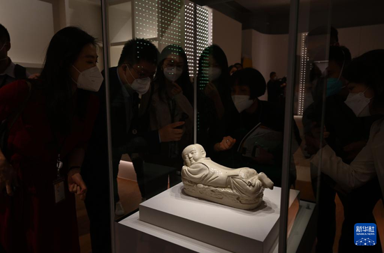 香港故宫文博馆内展品 新华社记者 金良快 摄