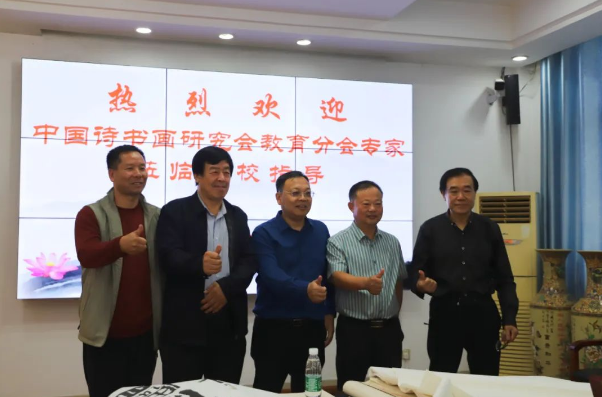 https://img2.danews.cc/upload/images/20231027/a9120a384a36b8371afbcc08e516fbeb.png