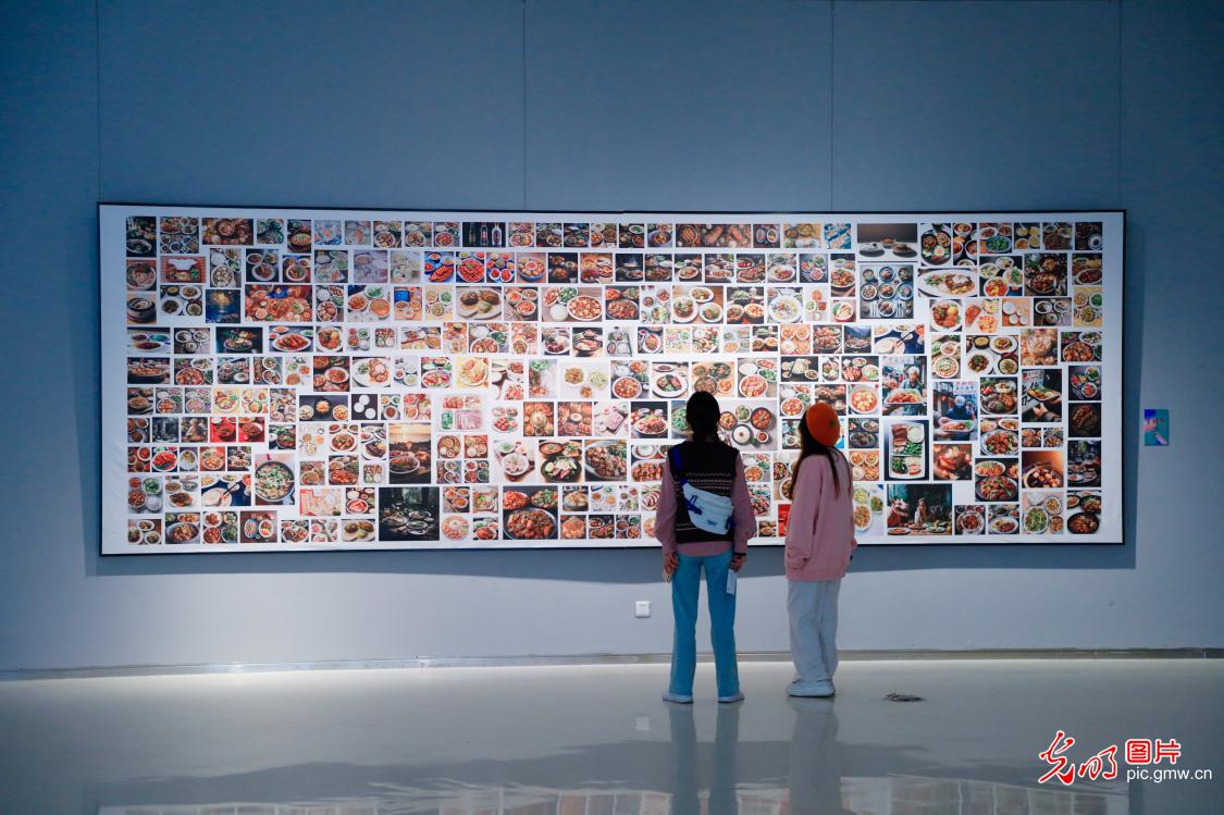 3000余佳作亮相“画龙点睛”AI艺术展