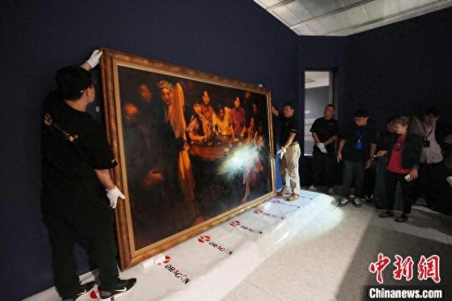 陈逸飞“海上旧梦”系列巅峰之作《玉堂春暖》开箱布展