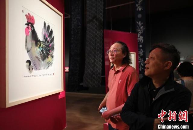 “美的森林——韩美林艺术展”在成都市美术馆启幕